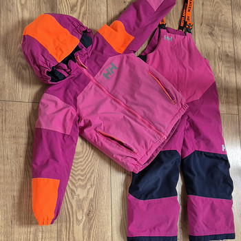 HH Helly Hansen зимний комплект для девочки, размер 116 / 6 лет.