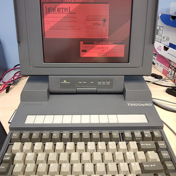 Продаётся Toshiba T3100