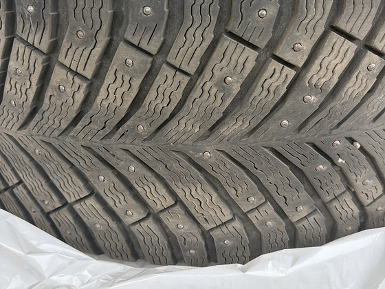 Диски+шипованая резина Michelin X Ice Nortth 225/40 R19