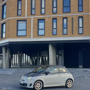 Fiat Abarth 500 103 кВт 1.4 turbo