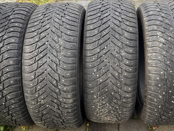 NOKIAN HAKKAPELIITTA 10 NAASTREHVID, 265/50R20