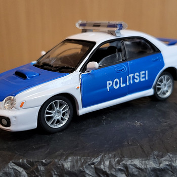 Subaru impreza 1/43 Эстонская полиция 1:43