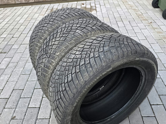 Naastrehvid Continental IceContact 3