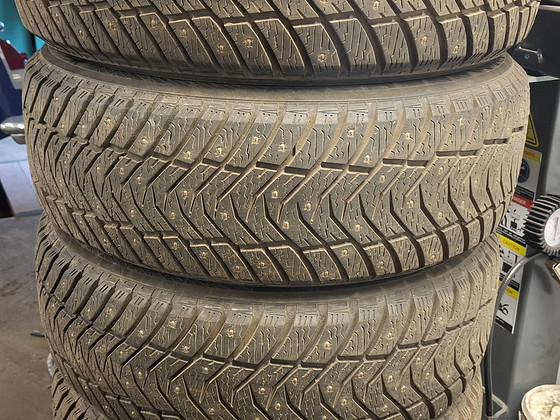 215 55 18 99t talv