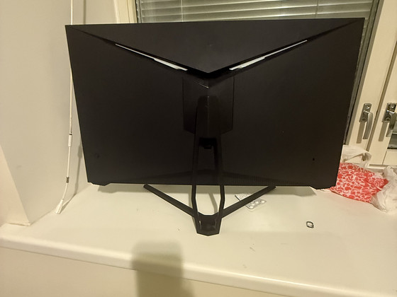 Heas seisukorras INNOCN monitor