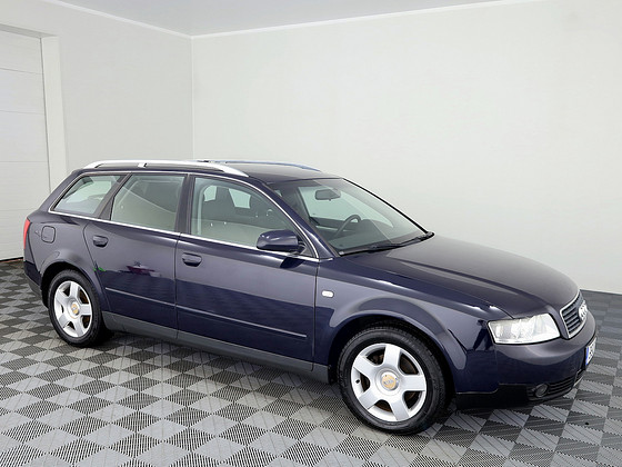 Audi A4 Comfortline 2.0 96kW