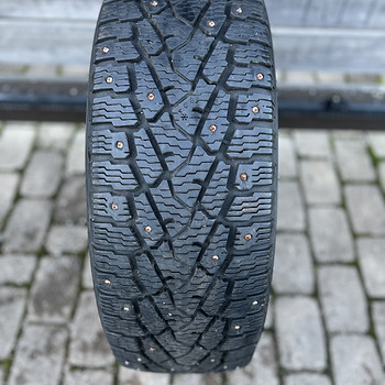 Nokian Hakkapeliitta C3 225/65R16C шипованная шина 1 шт.