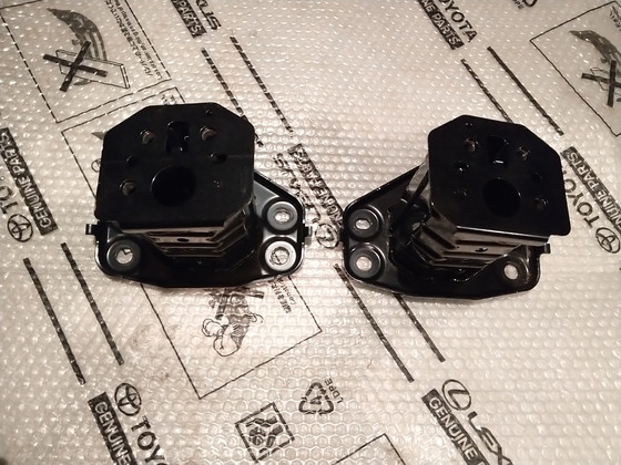 Toyota Lexus 52016-42030 52015-42030 90119-10A36