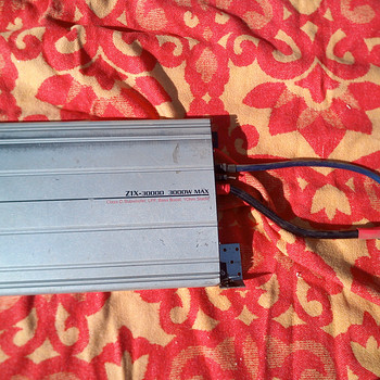 Võimendi SPL Z1X-3000D