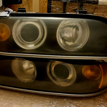 BMW E39 facelift esituled halogen