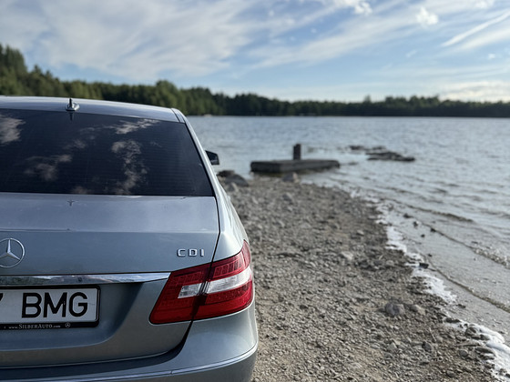 Mercedes-Benz E 220, 2010