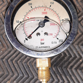 Manomeeter 250 Bar