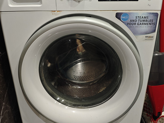 Whirlpooli pesumasin