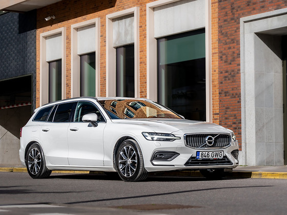 Volvo V60 D3 2018 automaat, 197 tkm, Webasto