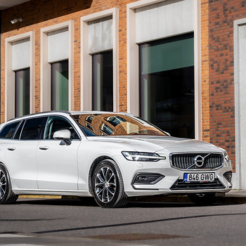 Volvo V60 D3 2018 automaat, 197 tkm, Webasto