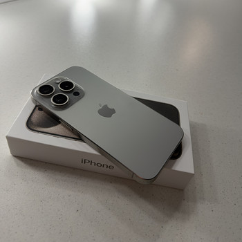 iPhone 15 Pro 256GB