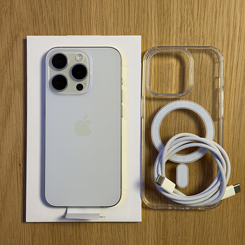 Apple iPhone 15 Pro White Titanium 128GB новый! Аккумулятор 100%