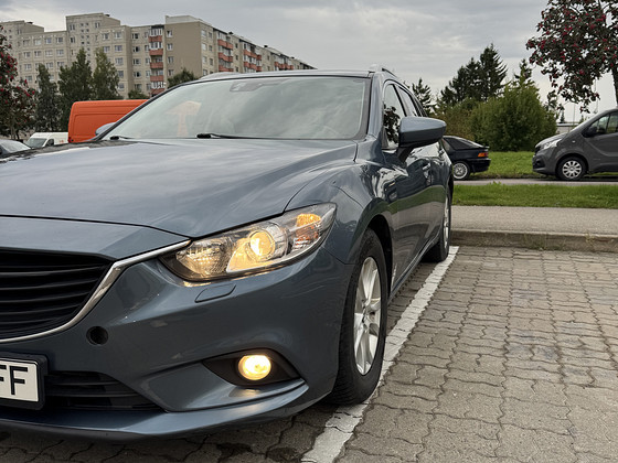 Mazda 6