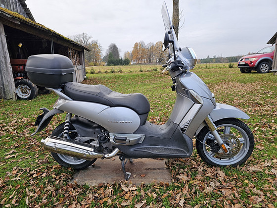 Aprilia Scarabeo 500