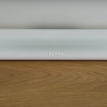Sonos Arc Dolby Atmos soundbar valge. Uueväärne!