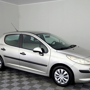 Peugeot 207 Elegance 1.4 54kW