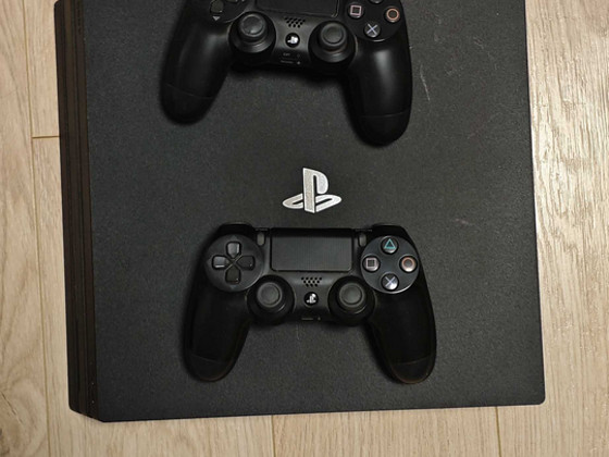 PlayStation 4