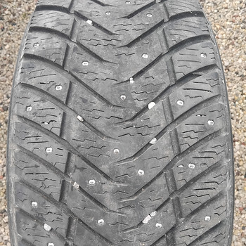 Шипованные шины Yokohama 265/60 R18