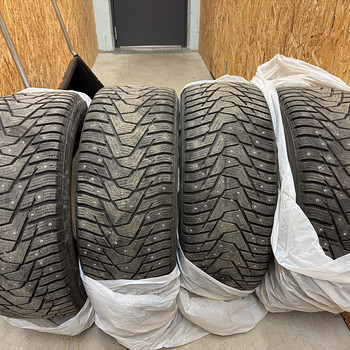 245/45/R18 Hankook Winter i*Pike RS2 talverehvid 4tk (5-6mm)