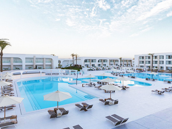 POSH CLUB WHITE HILLS RESORT BY SUNRISE