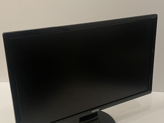 BenQ GW2265M monitor – kaablid kaasas