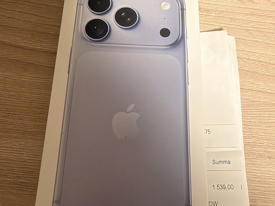 Apple iPhone 18 Pro 256GB Glacier
