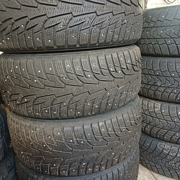 Шипованные шины Hankook 225/50 17"