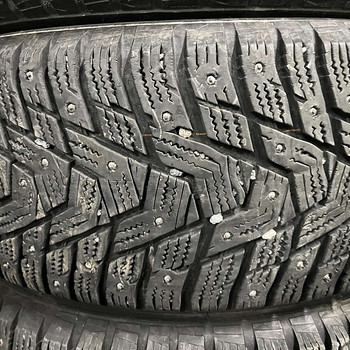 205/55R16 Hankook WinterIpikeRS2 (~8mm)
