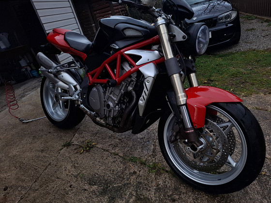 MV Agusta Brutale 910S