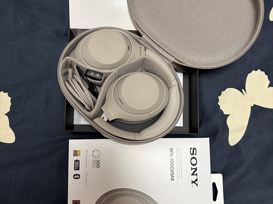 Sony-WH1000XM4