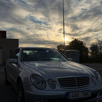 MERCEDES-BENZ E 270 CDI W211 Avantgarde 2003