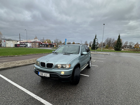 BMW X5