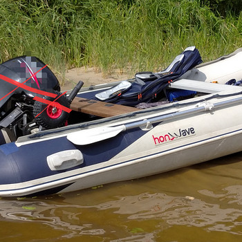 Продается лодка ПВХ Honda T35