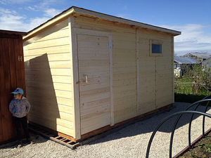 Хозяйственные строения (2 фото из 3)