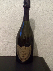 Шампанське Dom Perignon vintage 1998 год 0,75л (2 фото з 3)