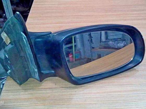Зеркала заднего вида на Opel