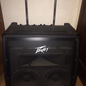 Продам клавишный комбо Peavey KB 5 (производство США)