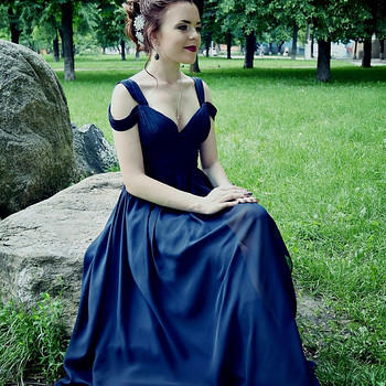 Сукню (вечірню)