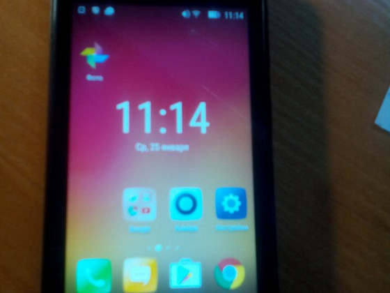Мобильный телефон Lenovo A1000