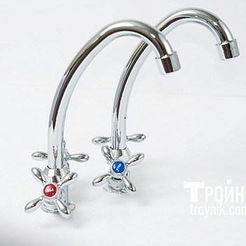 Смеситель для кухни Villa 718-06 Touch Z