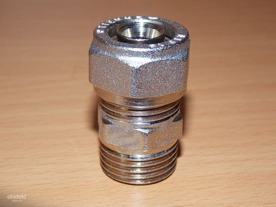 Переход 16х2 мм - 1/2" НР