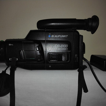 Видео камера рекордер Blaupunkt CR-8100
