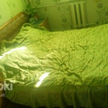 Кровать