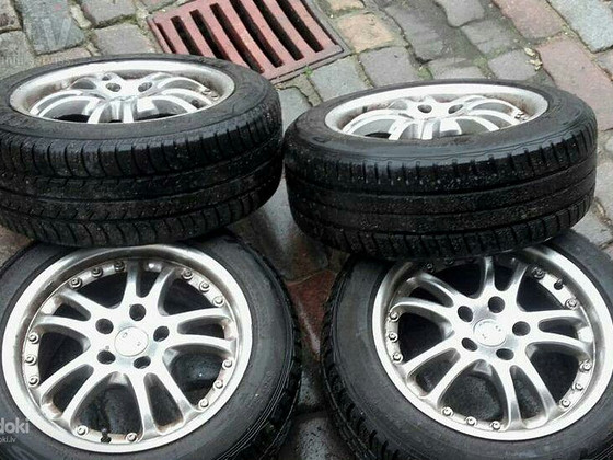 R16