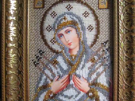 Иконы, картины из биссера